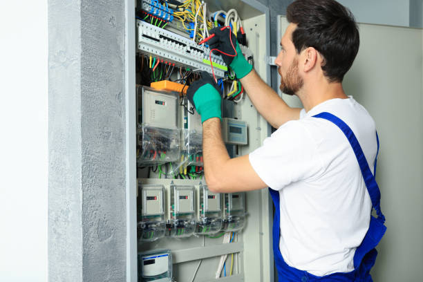 Best Electrical Contractors for Businesses  in Poplar Grove, IL